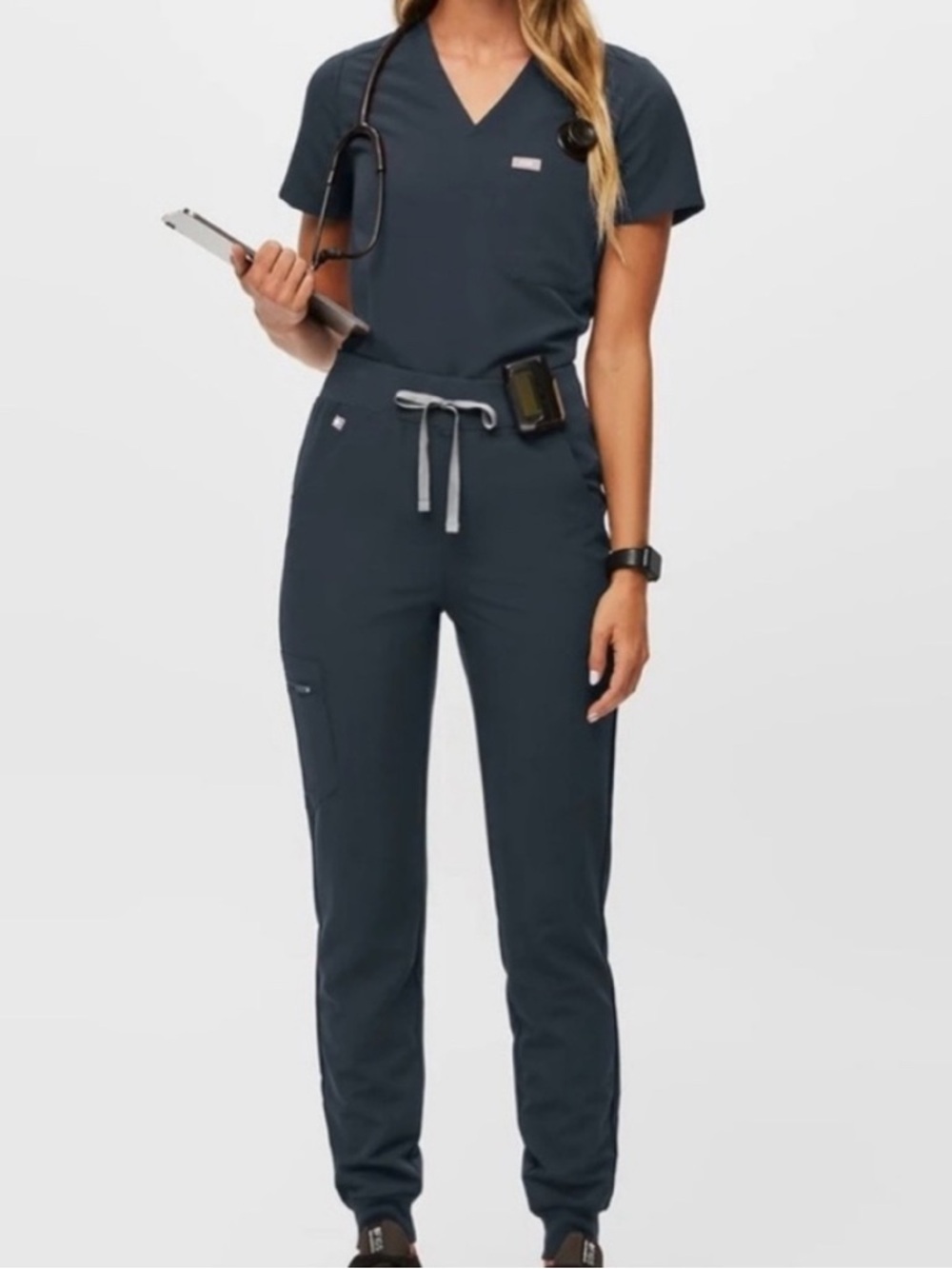 FIGS QUIET NAVY SCRUB SET-SEE DESCRIPTION!